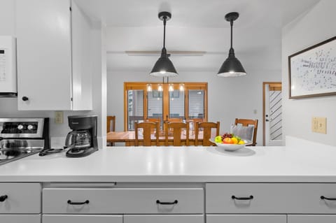 Kitchen -- Main Level