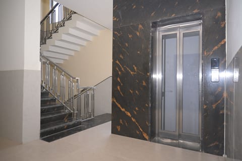 Elevator