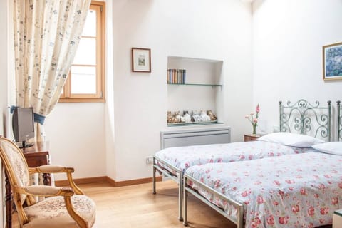 Soundproofing, iron/ironing board, free WiFi