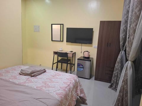 Deluxe Double Room | Free WiFi, bed sheets