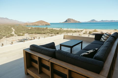 Skylounge Sofa Coffee Table