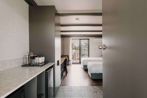 Triple Room, Non Smoking, Private Bathroom | Desk, laptop workspace, iron/ironing board, free WiFi