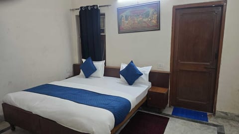 Deluxe Room | Free WiFi