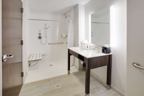 Free toiletries, hair dryer, towels