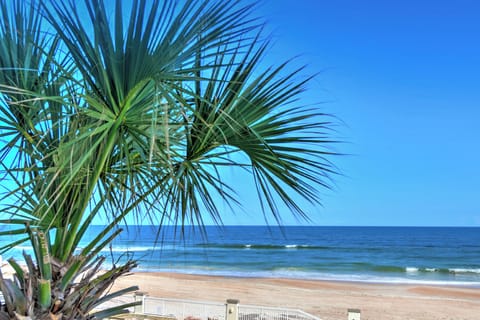 Peaceful 2nd-floor ocean view