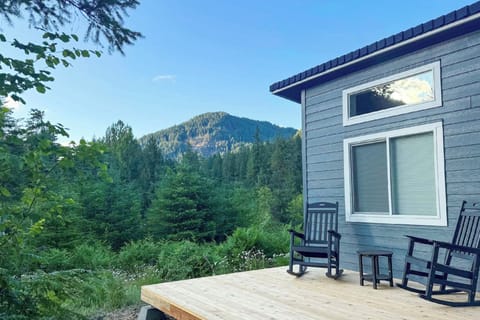 House (2 Bedrooms) | Front of property