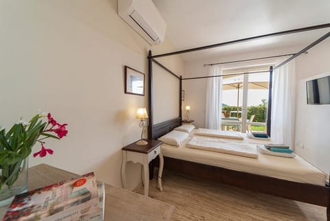 Villa di Sogno - Lacona Apartment in Lacona