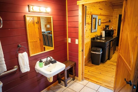 Basic Studio, Patio, Mountain View | Bathroom | Combined shower/tub, hair dryer, towels, soap