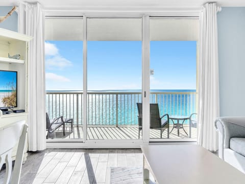 Condo, 1 Queen Bed with Sofa bed (Majestic Beach Towers 1-1314) | Living area