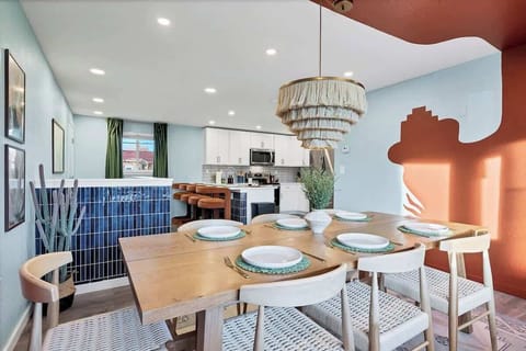 Savor every bite, and enjoy cozy meals together in a warm, eclectic space.