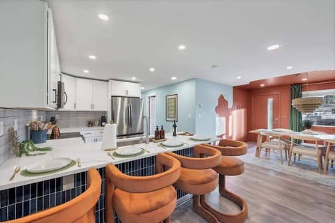 Where cooking, laughing, and sharing meals all flow together effortlessly.