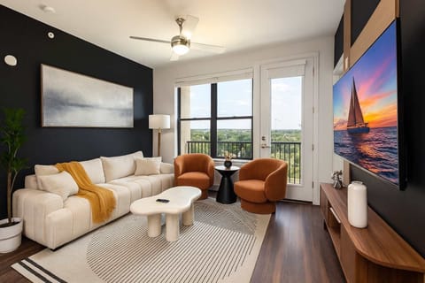 Elegant Urban Escape with Cozy Seating Nook