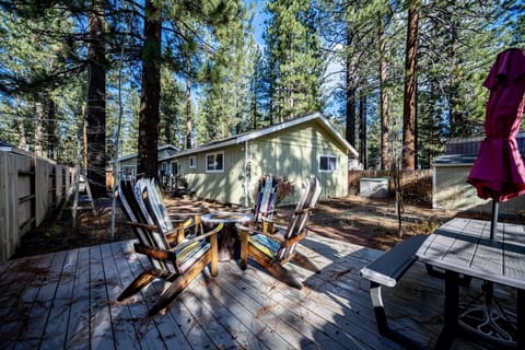 House, 3 Bedrooms | Outdoor dining