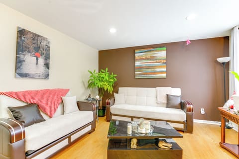 Warren Vacation Rental | 3BR | 1.5BA | 1,100 Sq Ft | Stairs Required