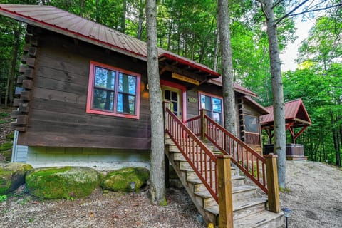 Rogers Vacation Rental | 1BR | 1.5BA | 780 Sq Ft | Stairs Required