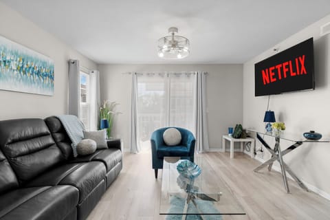 Living Room - 55 inch Smart TV with remote