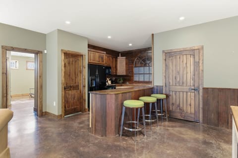 Lodge Lower Level Kitchen