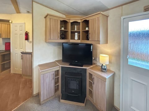 Open plan living space | Pete’s Holiday Home, Mablethorpe