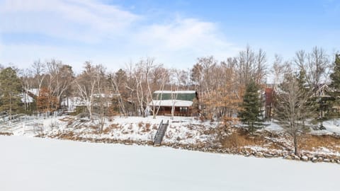 Perfect winter escape- to enjoy ice fishing, snowmobiling, and cross-country skiing. (before hot tub/sauna/professional landscaping) 