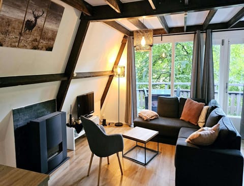 Chalet | Living area