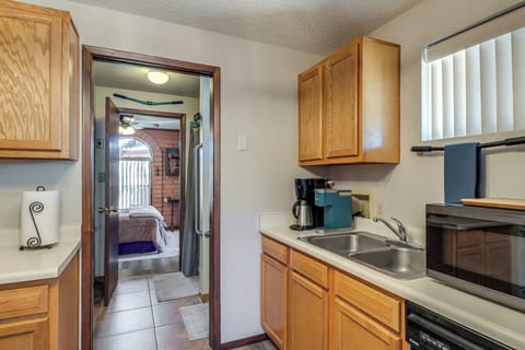 House (1 Bedroom) | Interior