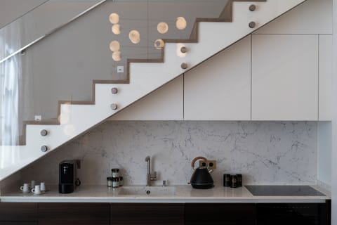 Chaillot Duplex Suite | Private kitchen | Espresso maker, coffee/tea maker, electric kettle, toaster