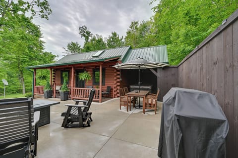 Dundee Vacation Rental | 1BR | 1BA | 1 Step to Enter | 1,200 Sq Ft