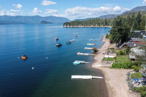 Glassy water, mountain views, and that quiet Shuswap calm