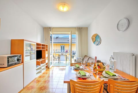 Living and dining room