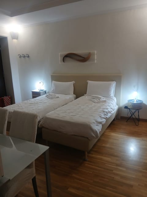 Comfort Apartment | Blackout drapes, iron/ironing board, free WiFi, bed sheets