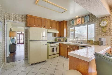 Kitchen | Cooking Basics | Keurig Coffee Maker | Dishwasher