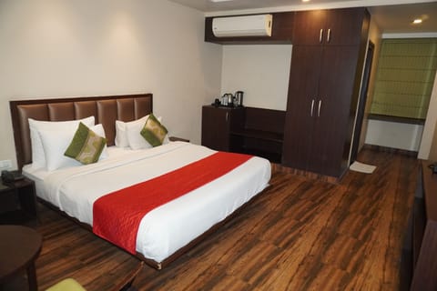 Deluxe Double Room, City View | Free WiFi