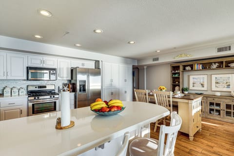 Kitchen | Espresso Machine | Toaster | Blender