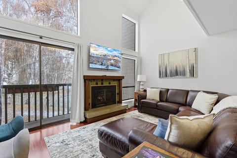 Cozy living space perfect for relaxing after a day on the mountain.