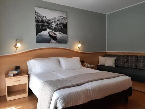 Scoiattolo | In-room safe, desk, free WiFi, bed sheets