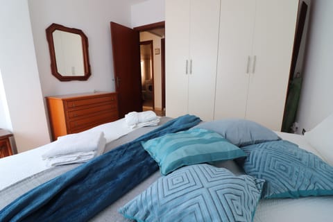 House, 2 Bedrooms, Smoking, Balcony | 3 bedrooms