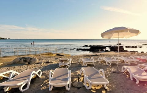 Apartment, 1 Bedroom, Balcony, Garden View | Beach