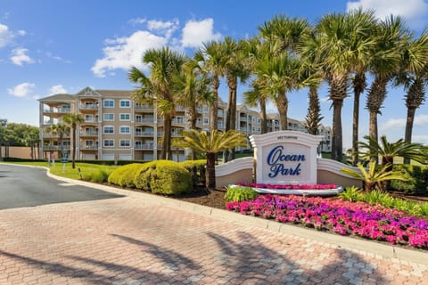 Condo, 3 Bedrooms | Exterior