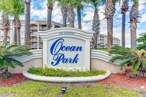 Condo, 3 Bedrooms | Exterior detail