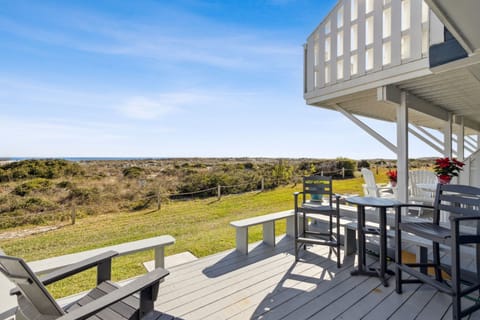 Townhome, 3 Bedrooms | Outdoor dining