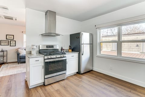Kitchen | Dining Area