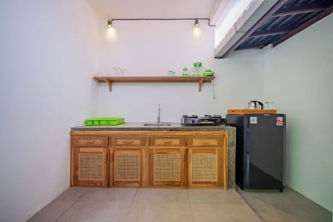 Elite Studio Suite | Private kitchen