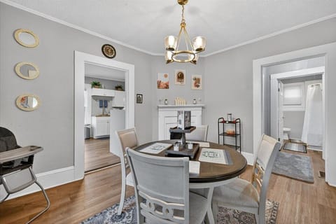 Dinning Room features seating for up to four and one high chair. (Fireplace is non-functional)