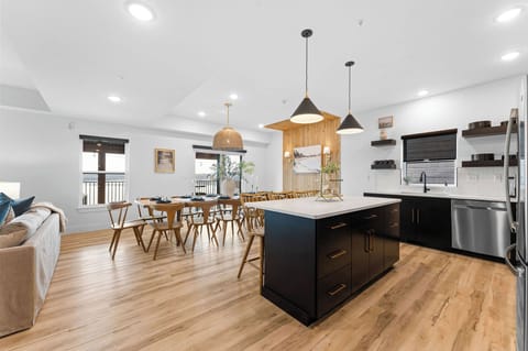 Fully stocked kitchen