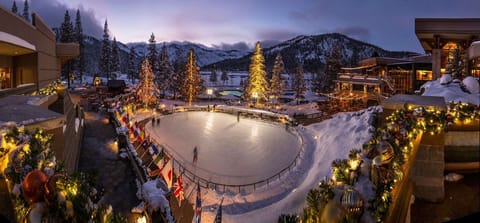 Everline Resort &amp; Spa - Ice Rink