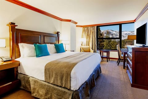 Everline Resort &amp; Spa Deluxe King Room Valley View