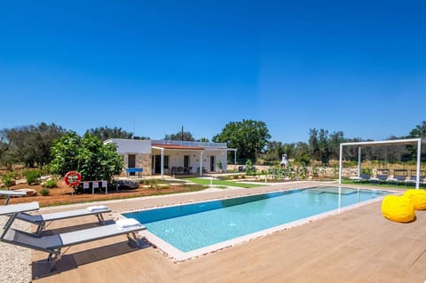 Villa Mastroronzo image