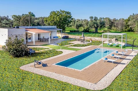 Villa Mastroronzo image
