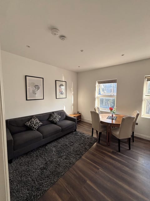 Deluxe Double Room | Free WiFi