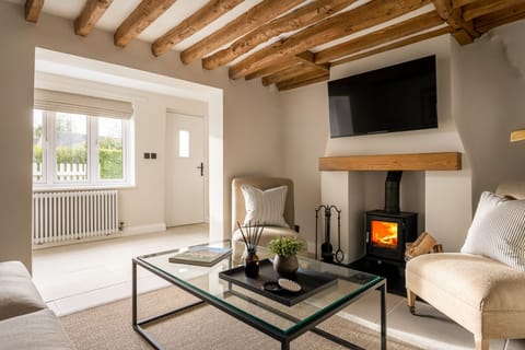1 Horseshoe Cottages - Sitting Room